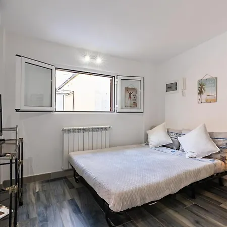 Luxury Holiday House Lägenhet Rom